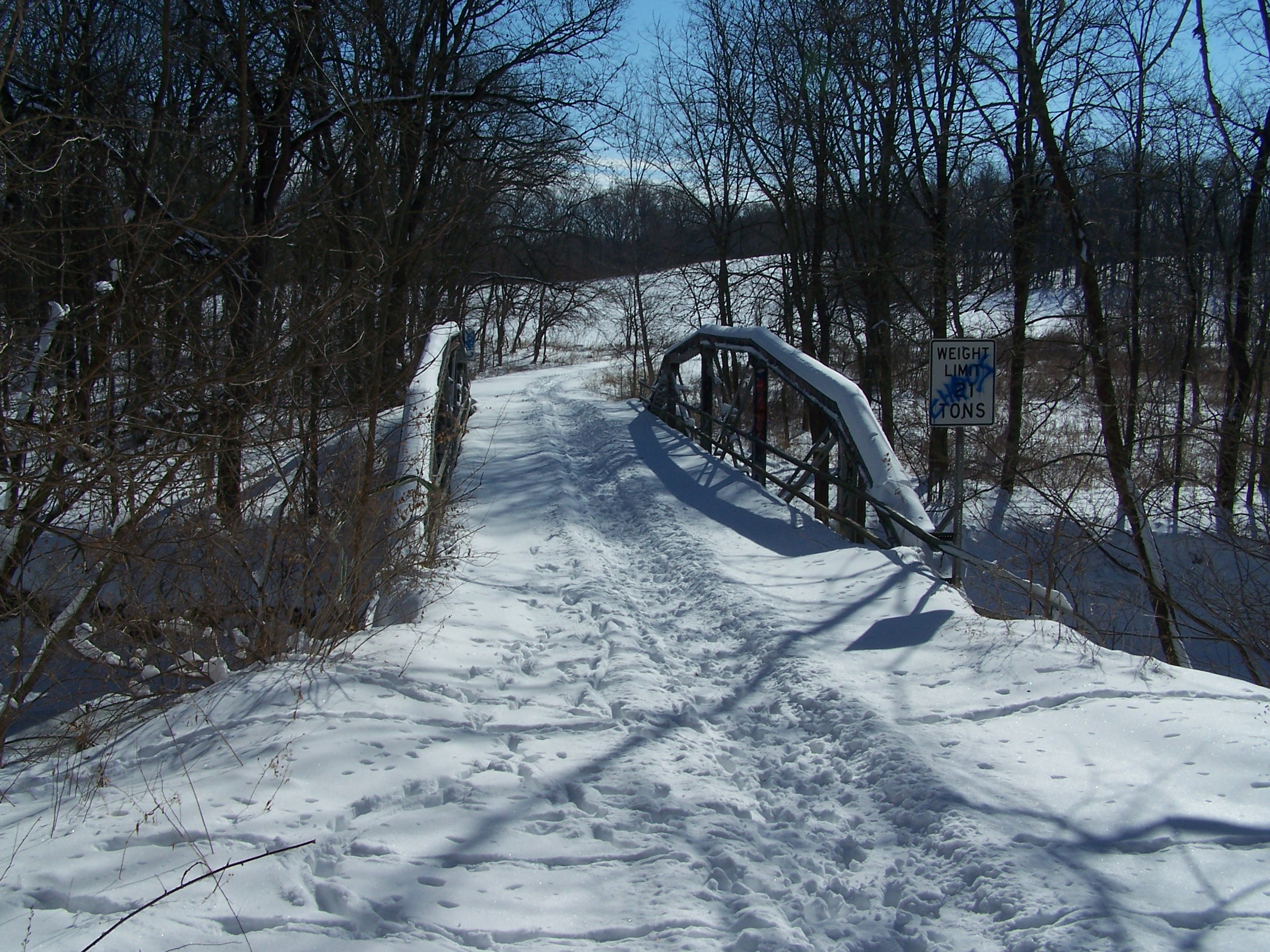 Haunted cry baby bridge investigated by Noah Voss